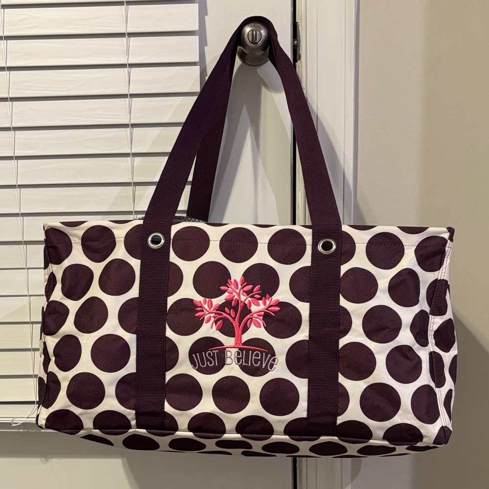 Thirty-One Large Utility Polka Dot Tote - Purple and White